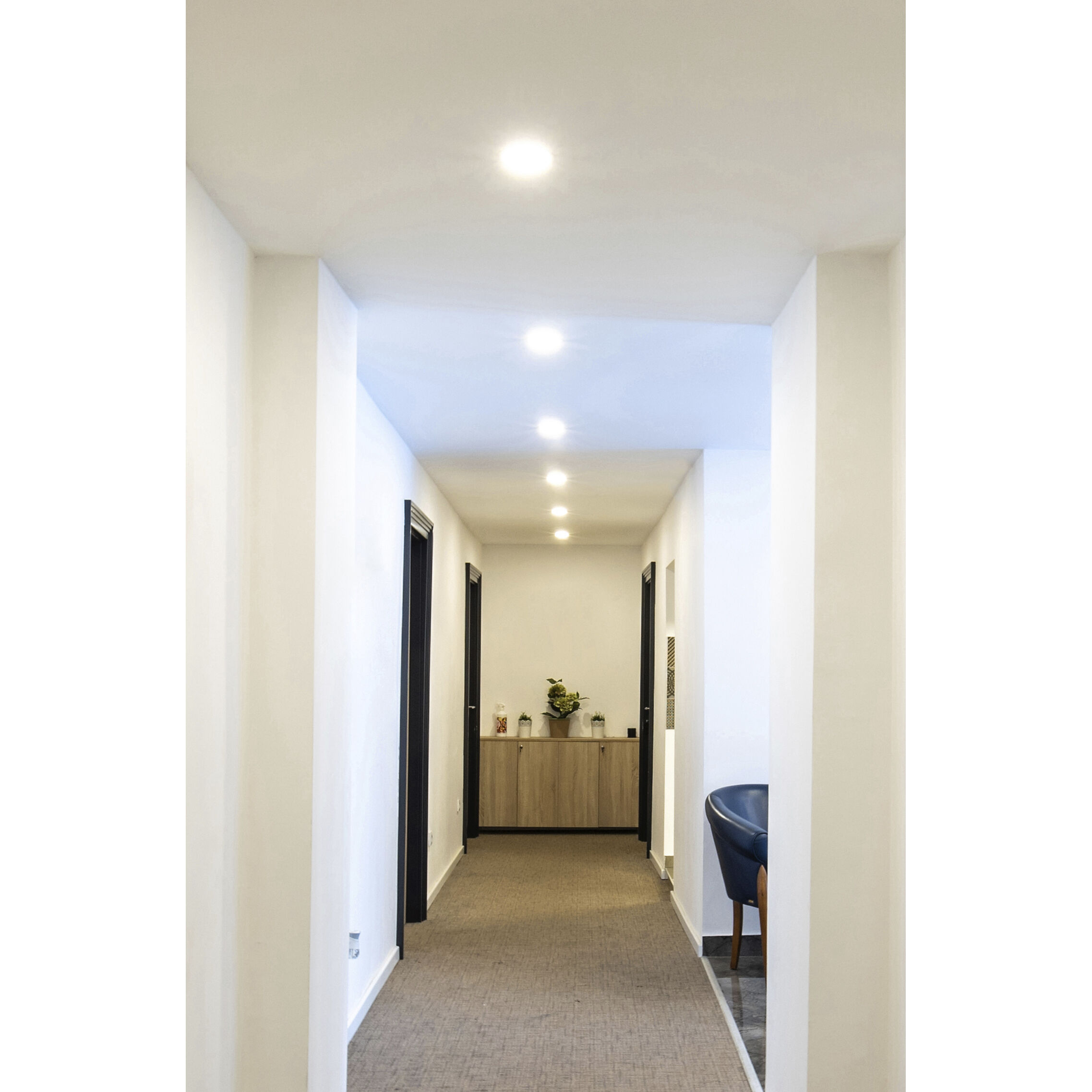 Slim LED 7.5 inch White Flush Mount Ceiling Light